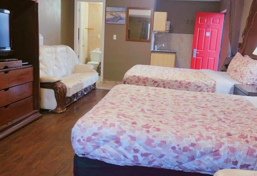 جناح عائلي, Crestwood Motel