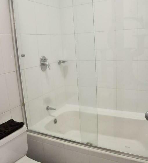 سوییت اجرایی, Gran Hotel De Lago   Lago Agrio