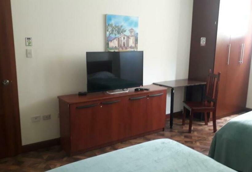 标准间, El Cardenal