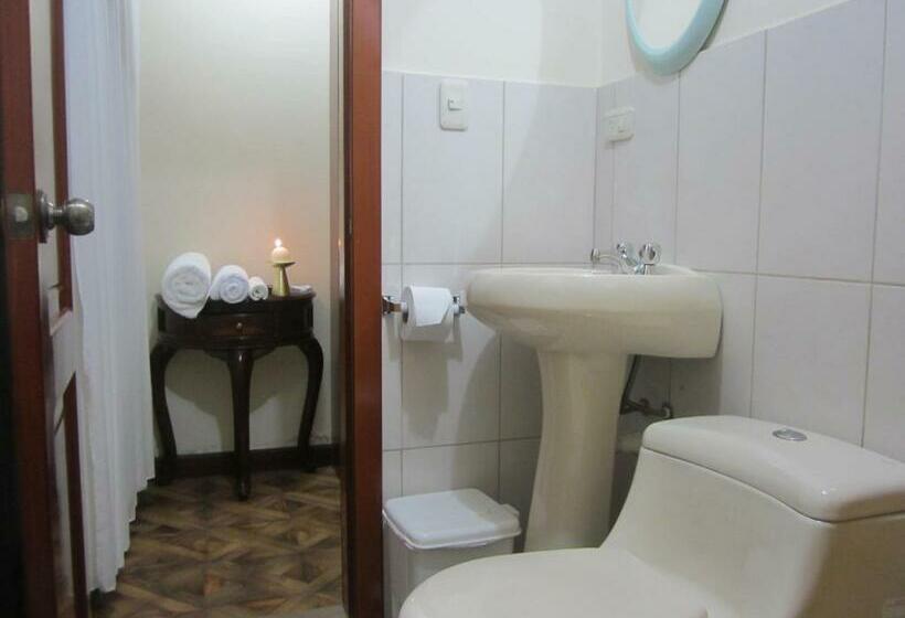 标准间, El Cardenal