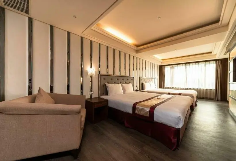 اتاق لوکس چهار تخته, Fish Hotel Taitung