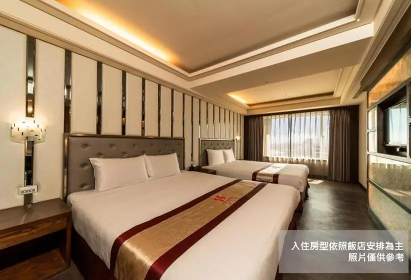 اتاق لوکس سه تخته, Fish Hotel Taitung