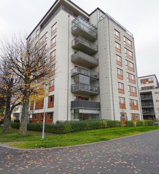 1 Bedroom Penthouse Apartment, Södra Hotellet