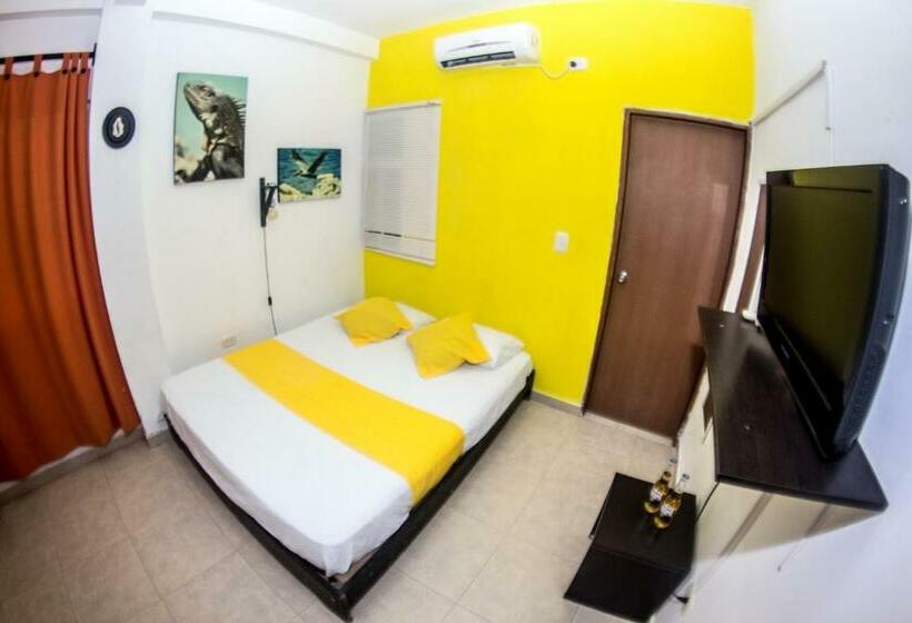 スタンダードルーム, Taganga Dive Inn