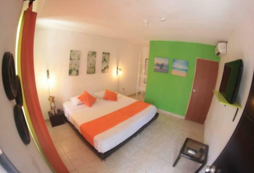 スタンダードルーム, Taganga Dive Inn