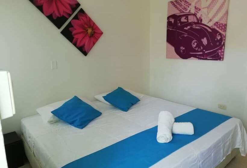 スタンダードルーム, Taganga Dive Inn