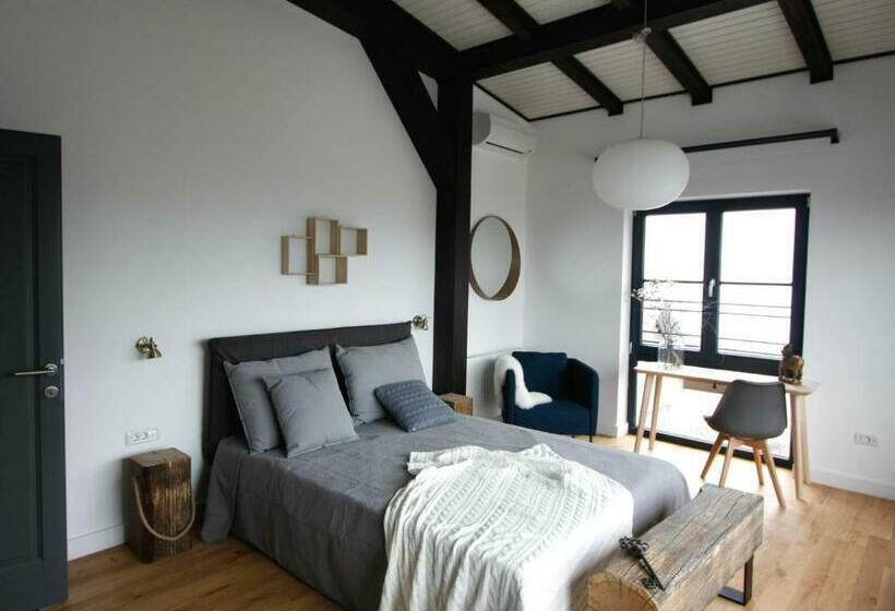 Номер Deluxe с Видом, The Pines Boutique Villa