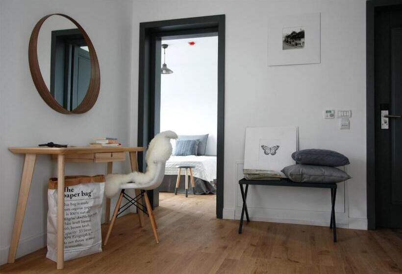 Апартаменты Deluxe 1 Спальня, The Pines Boutique Villa
