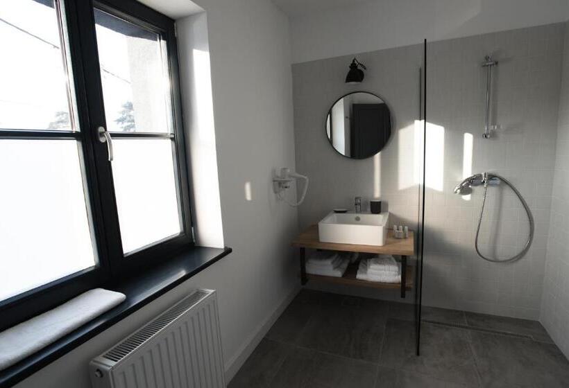 デラックスジュニアスイート, The Pines Boutique Villa