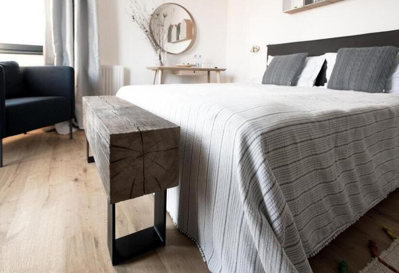 シティビューのスーペリアルーム, The Pines Boutique Villa