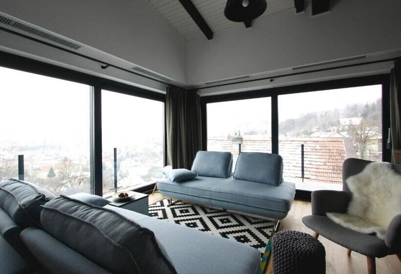 Апартаменты 1 Спальня с Видом, The Pines Boutique Villa