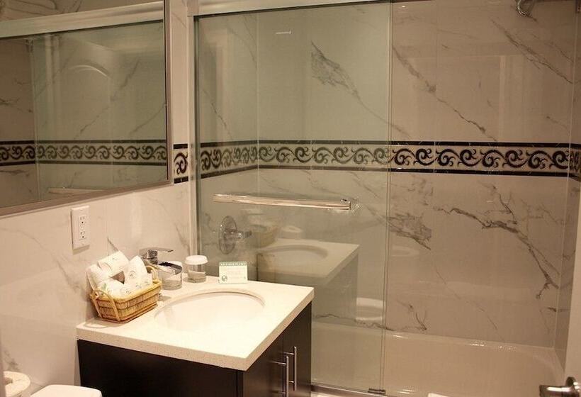 غرفة ديلوكس, The Deluxe Hotel Vancouver