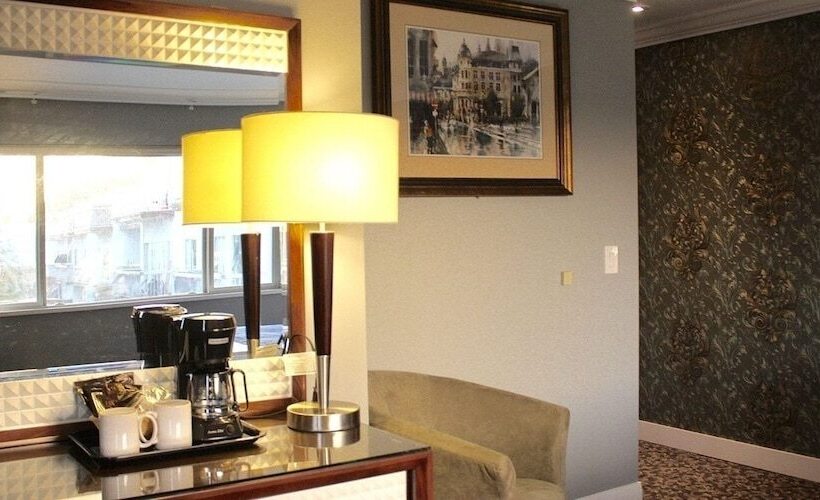 חדר דלוקס, The Deluxe Hotel Vancouver