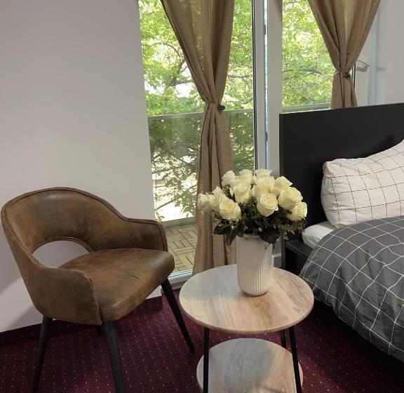 اتاق استاندارد, Vila Maria