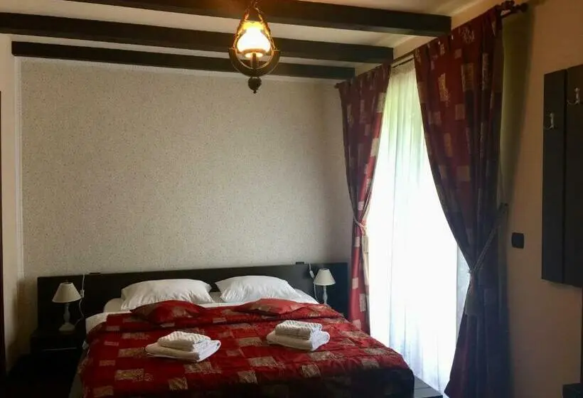 Basic-huone, Garden Retreat