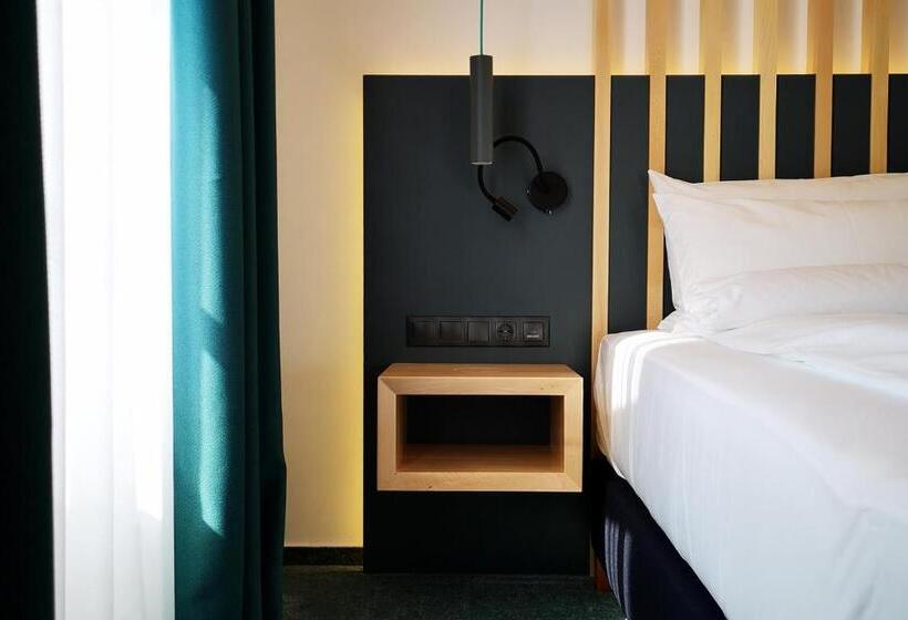 اتاق راحتی, Kleines