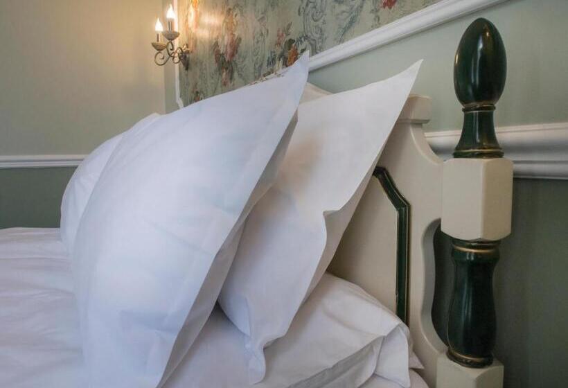 سوییت سوپریور, Maison Elysée