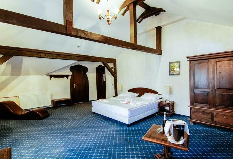 주니어 스위트, Pensiunea Gentiana