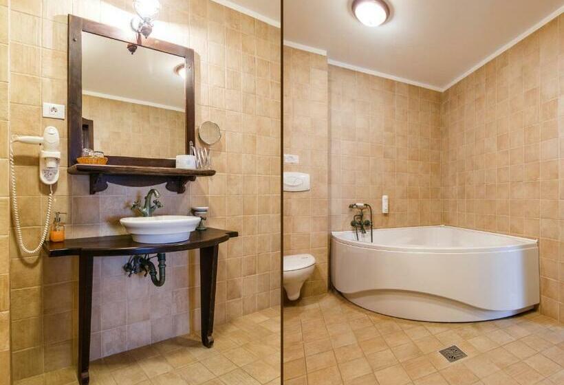 주니어 스위트, Pensiunea Gentiana