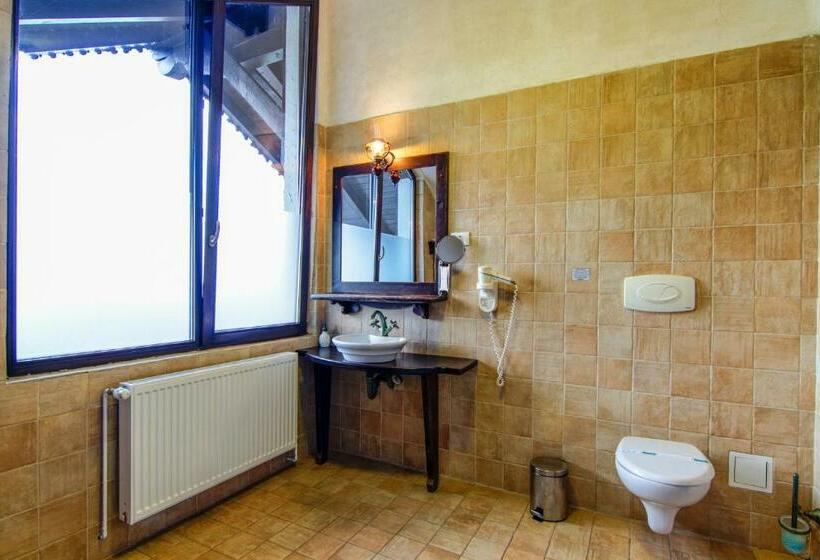 주니어 스위트, Pensiunea Gentiana