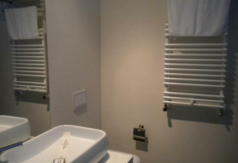 スタンダードルーム, Enigma Resort