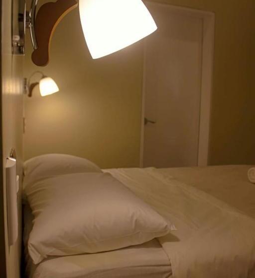 اتاق استاندارد, Hostel Willys House