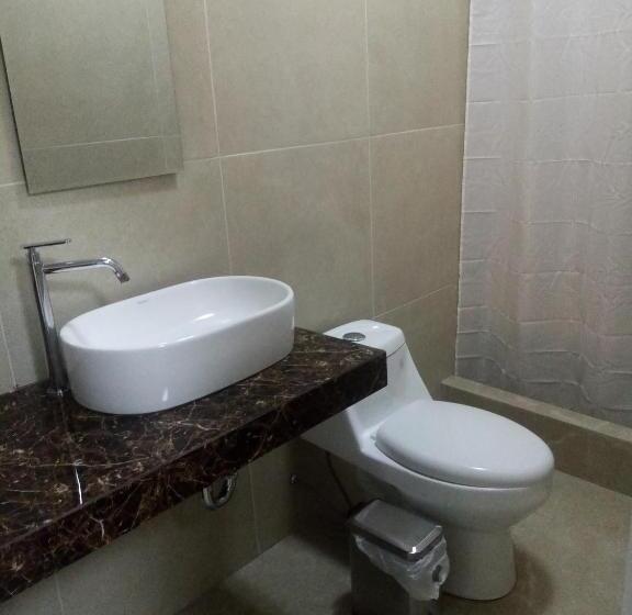 اتاق استاندارد سه نفره, Hostel Willys House