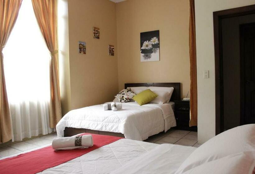 غرفة كلاسيكية رباعية, 4 Mundos