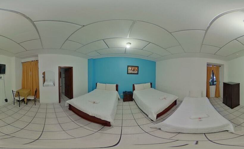 غرفة قياسية ثلاثية, 4 Mundos