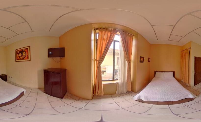 غرفة كلاسيكية رباعية, 4 Mundos