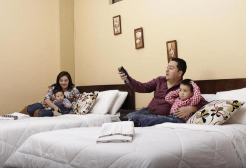 غرفة كلاسيكية رباعية, 4 Mundos