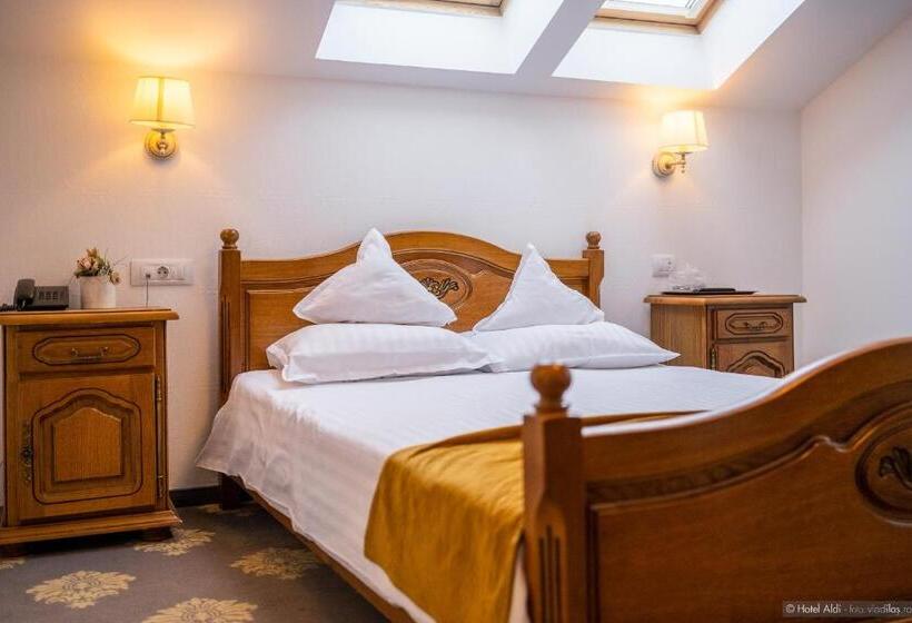 스탠다드 싱글 룸, Aldi