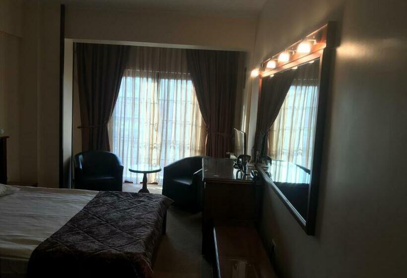 اتاق استاندارد, Ana