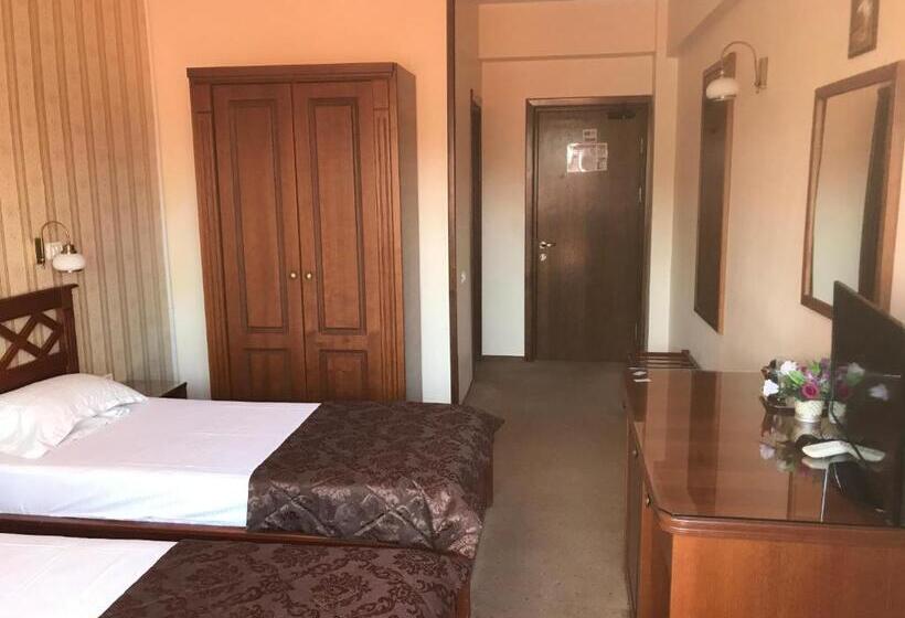 اتاق استاندارد, Ana