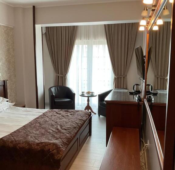 اتاق استاندارد, Ana