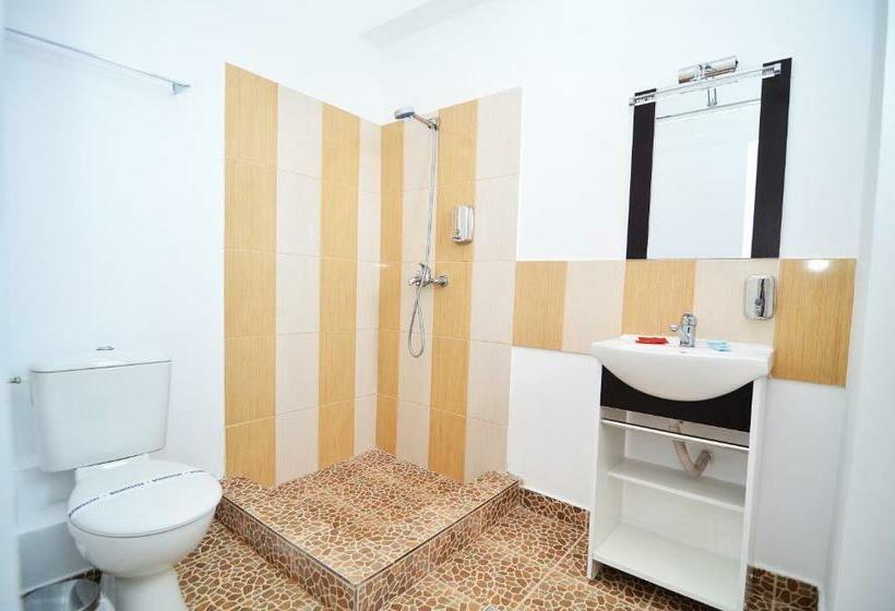 اتاق خانوادگی, Babylonia Resort