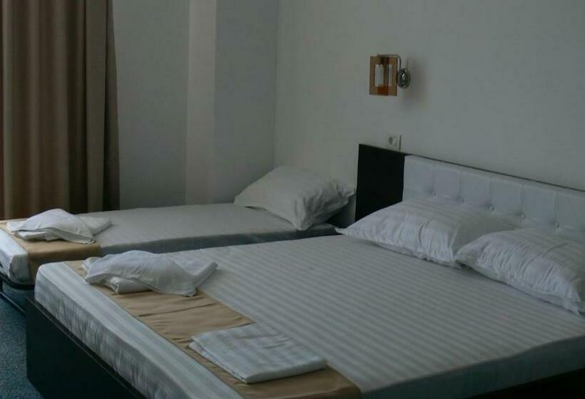 اتاق خانوادگی, Babylonia Resort