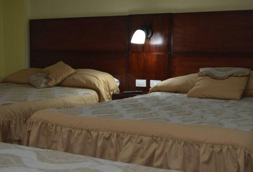 패밀리 룸, Balcones Del Río