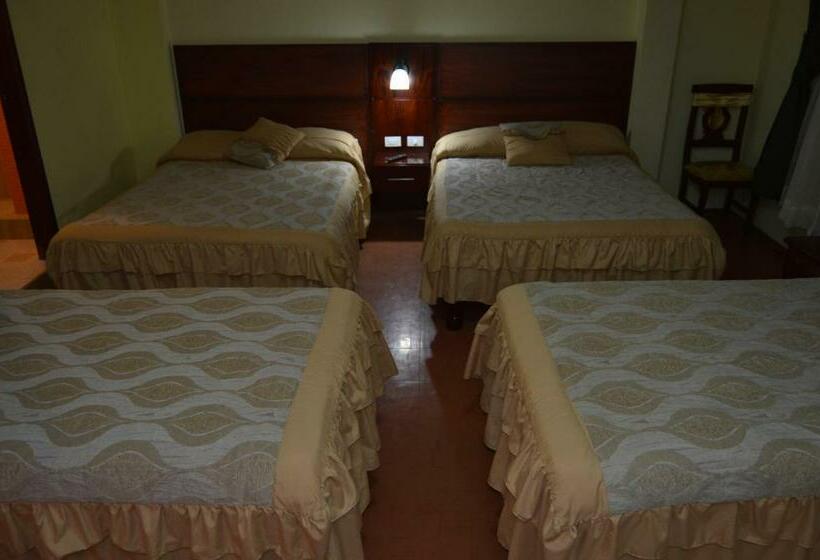 패밀리 룸, Balcones Del Río