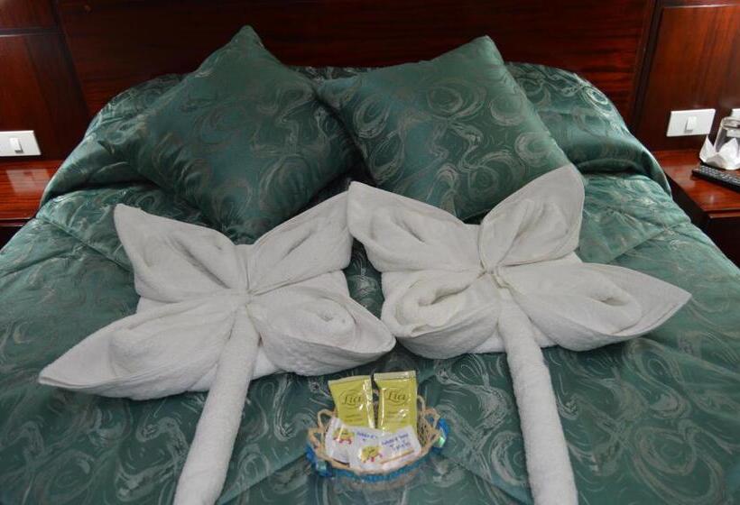 스탠다드 룸, Balcones Del Río