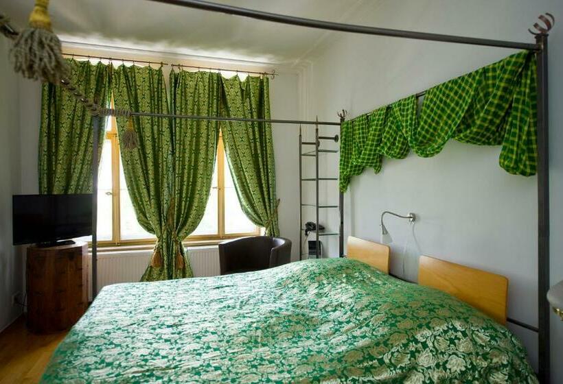 Номер Стандарт, Bonapart