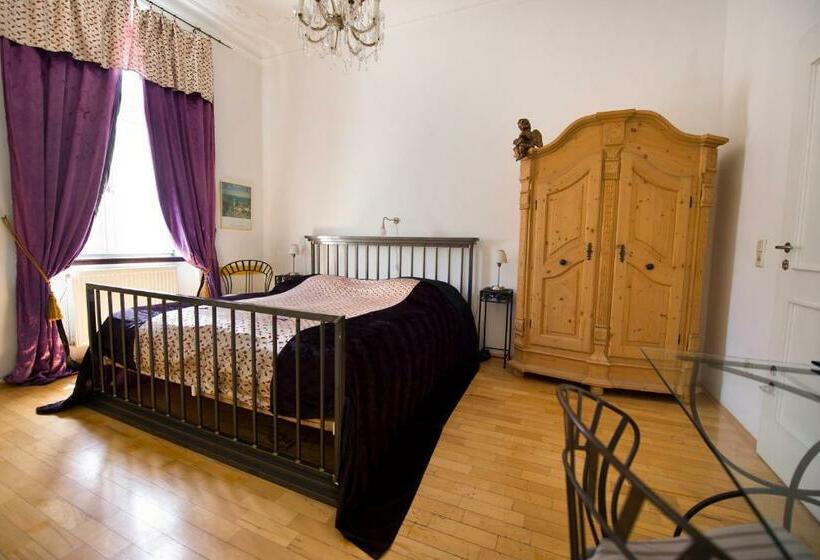 Номер Стандарт, Bonapart