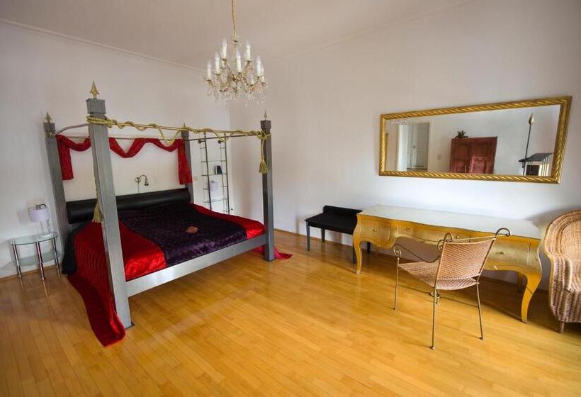 Апартаменты 1 Спальня, Bonapart