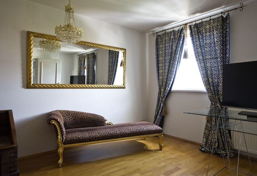 Апартаменты 1 Спальня, Bonapart