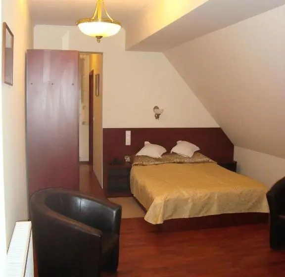 Standard Yhden Hengen Huone, Casa Maria Arges