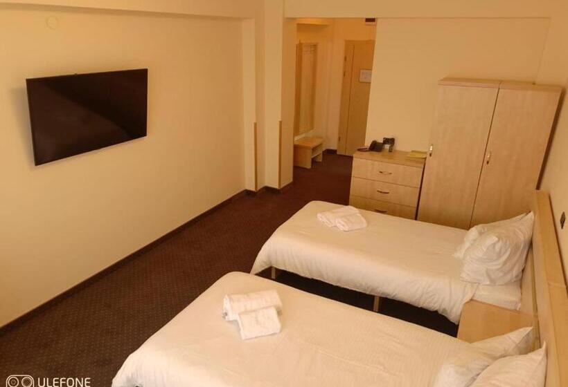 חדר סטנדרט עם מרפסת, Clipa