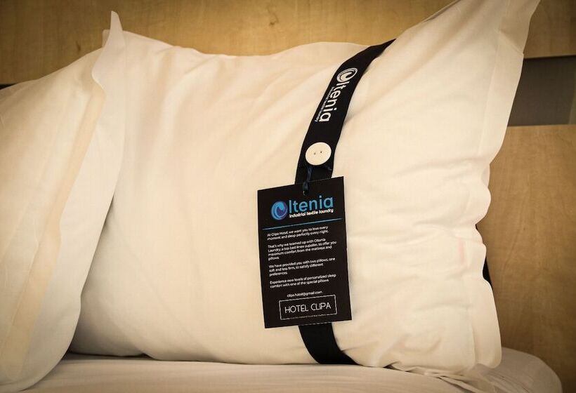 חדר סטנדרט יחיד, Clipa