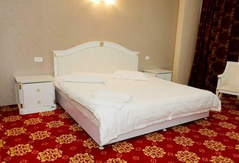 Quarto deluxe vista mar com balcao, Complex Aristrocratos