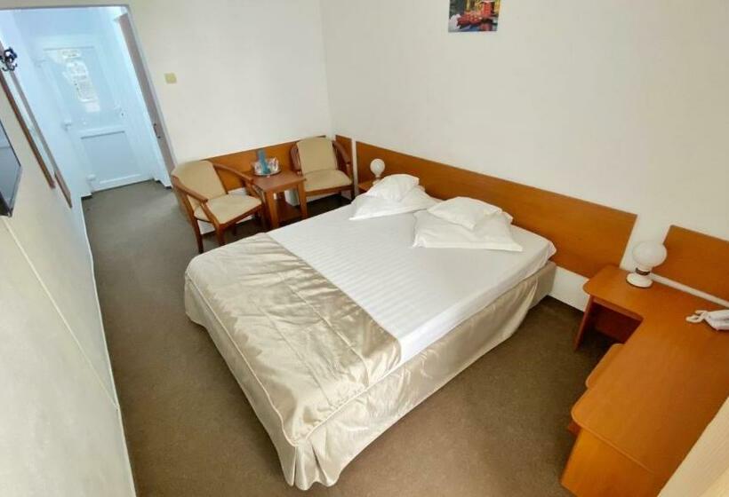 Номер Стандарт с Балконом, Decebal Estival Neptun