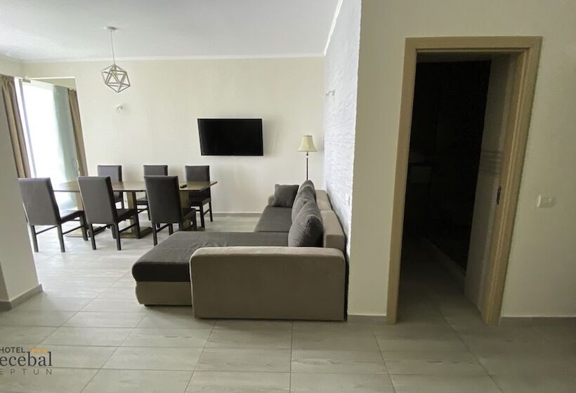 Люкс Кровать Квин, Decebal Estival Neptun